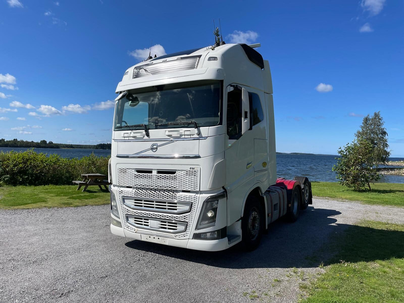 Volvo FH16 600 - Tractor unit: picture 1 Volvo FH16 600 - Tractor unit: picture 1