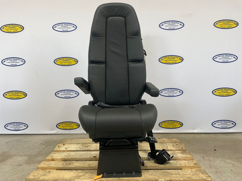 Volvo FH5 - Seat: picture 2 Volvo FH5 - Seat: picture 2