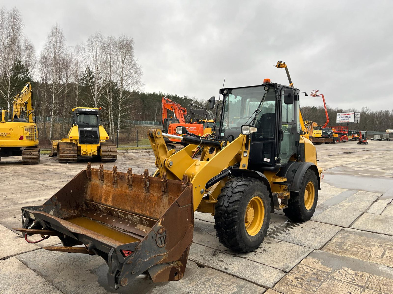 Caterpillar 908M - Wheel loader: picture 1 Caterpillar 908M - Wheel loader: picture 1