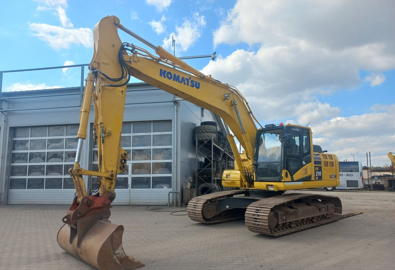 Komatsu Komatsu PC 210LC-10 - Crawler excavator: picture 1 Komatsu Komatsu PC 210LC-10 - Crawler excavator: picture 1