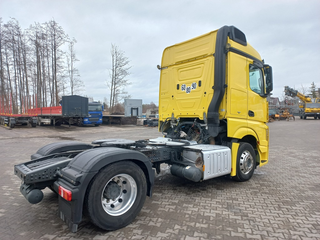 Leasing of Mercedes-Benz ACTROS 1845 LS Mercedes-Benz ACTROS 1845 LS: picture 6 Leasing of Mercedes-Benz ACTROS 1845 LS Mercedes-Benz ACTROS 1845 LS: picture 6