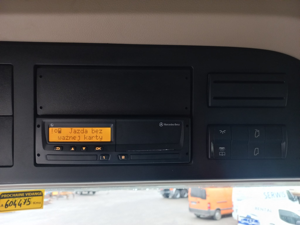Leasing of Mercedes-Benz ACTROS 1845 LS Mercedes-Benz ACTROS 1845 LS: picture 14 Leasing of Mercedes-Benz ACTROS 1845 LS Mercedes-Benz ACTROS 1845 LS: picture 14
