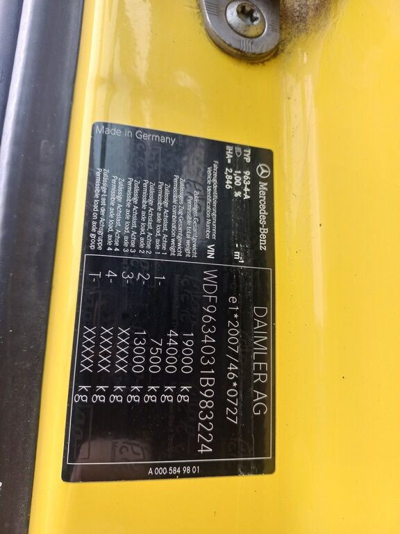 Leasing of Mercedes-Benz ACTROS 1845 LS Mercedes-Benz ACTROS 1845 LS: picture 17 Leasing of Mercedes-Benz ACTROS 1845 LS Mercedes-Benz ACTROS 1845 LS: picture 17