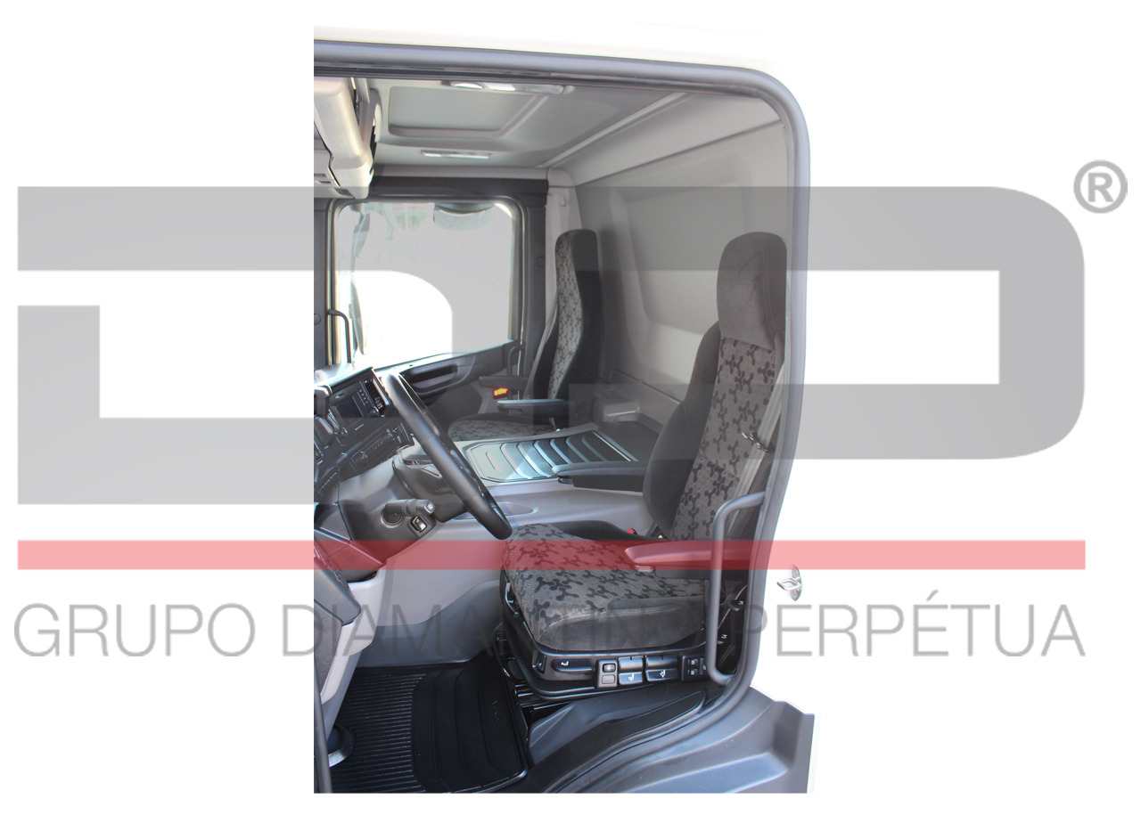 Scania Cabine incompleta CP14 teto baixo S/LPGRS - Cab for Truck: picture 5 Scania Cabine incompleta CP14 teto baixo S/LPGRS - Cab for Truck: picture 5