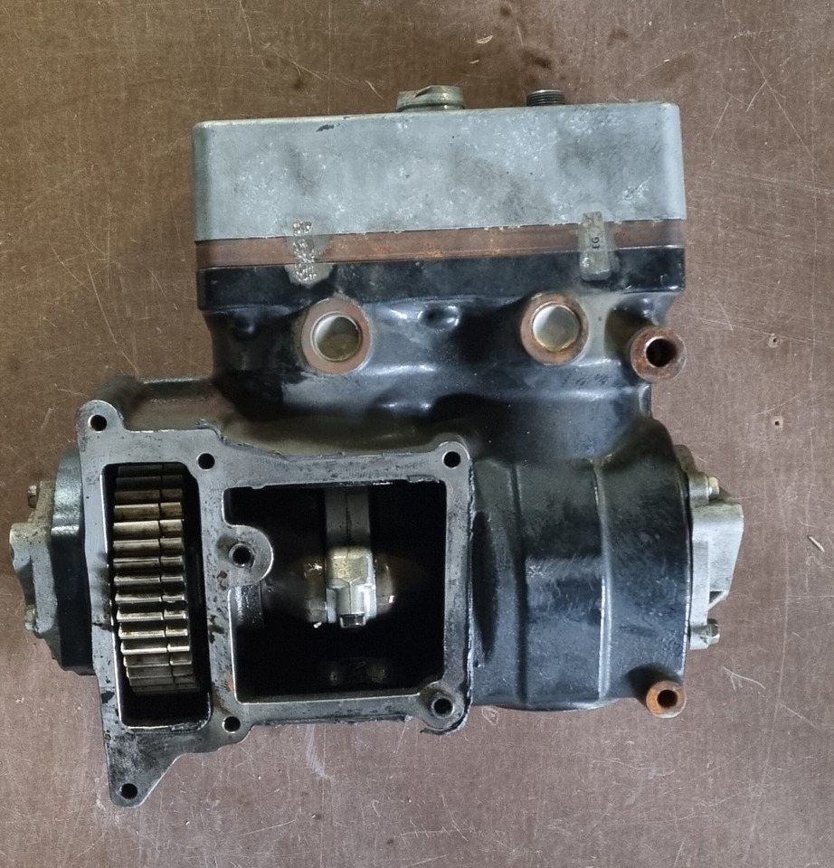 MAN TGS TGX E6 LUCHTCOMPRESSOR GERECONDITIONEERD + BORG | 51541007245 - Air brake compressor for Truck: picture 2 MAN TGS TGX E6 LUCHTCOMPRESSOR GERECONDITIONEERD + BORG | 51541007245 - Air brake compressor for Truck: picture 2