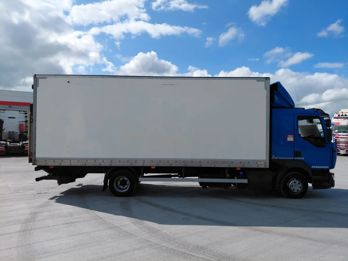 Box truck 2019 Renault D12 (choice): picture 8