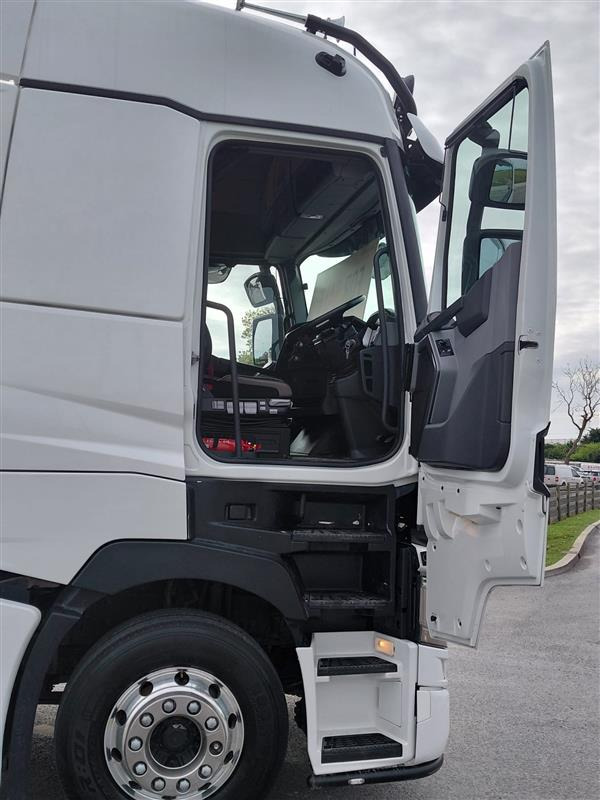Tractor unit 2019 RENAULT T- HIGH 520 6×2 AUTO: picture 7