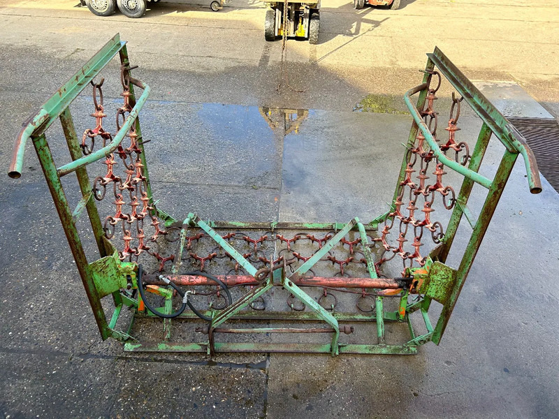 Onbekend Weidesleep 5.00 meter hydraulisch - Chain harrow: picture 2 Onbekend Weidesleep 5.00 meter hydraulisch - Chain harrow: picture 2