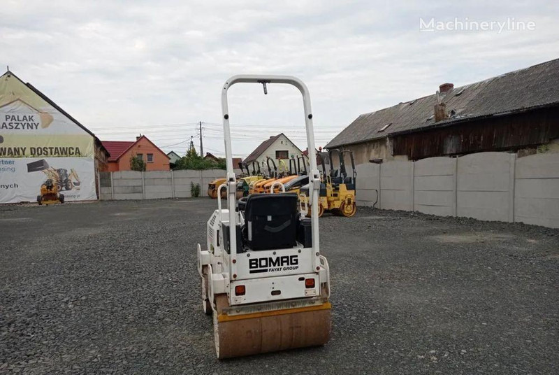 Bomag BW 100 Road roller - Roller: picture 2 Bomag BW 100 Road roller - Roller: picture 2