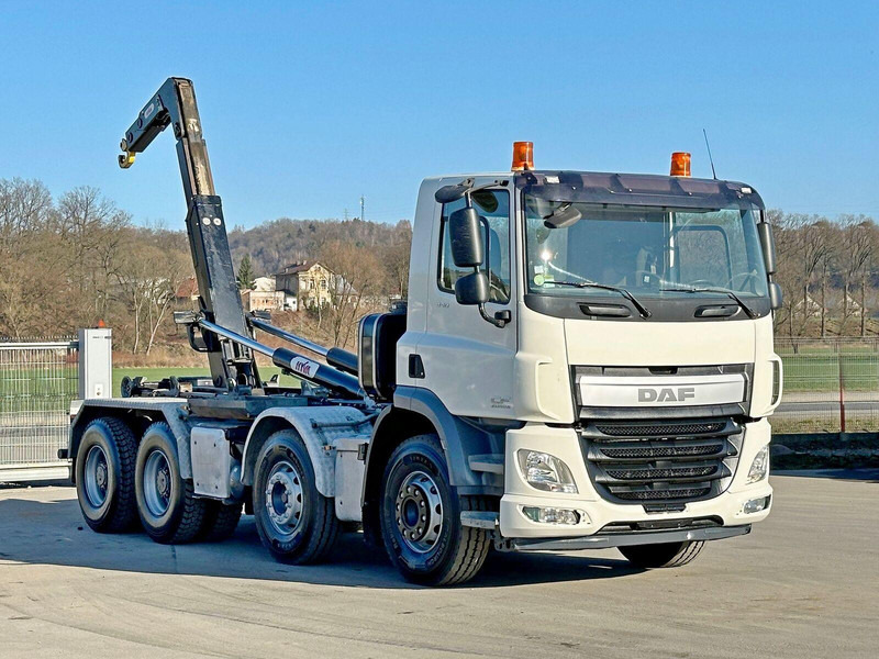 DAF CF 440 * HAKOWIEC * 8x4 * STAN BDB - Hook lift truck: picture 1 DAF CF 440 * HAKOWIEC * 8x4 * STAN BDB - Hook lift truck: picture 1