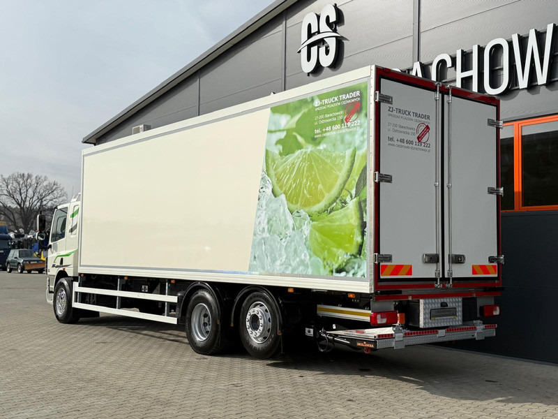 DAF CF XF 75.360 // 6x2 // E5 // chłodnia 21 Epal // sypialk - Refrigerator truck: picture 3 DAF CF XF 75.360 // 6x2 // E5 // chłodnia 21 Epal // sypialk - Refrigerator truck: picture 3