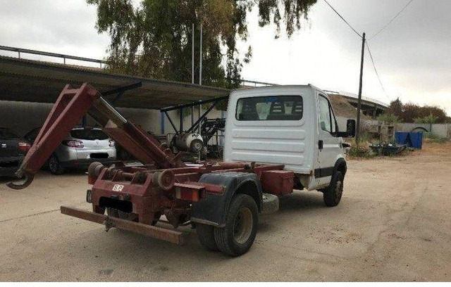 Iveco 65C15 Hook lift truck - Hook lift truck: picture 4 Iveco 65C15 Hook lift truck - Hook lift truck: picture 4