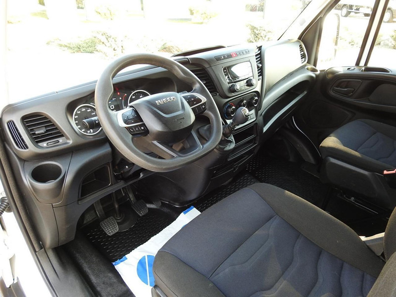 Iveco DAILY 35C14 WYWROTKA PODWÓJNA KABINA DOKA 6 MIEJSC TEMPOMAT KLIM - Tipper van, Combi van: picture 2 Iveco DAILY 35C14 WYWROTKA PODWÓJNA KABINA DOKA 6 MIEJSC TEMPOMAT KLIM - Tipper van, Combi van: picture 2