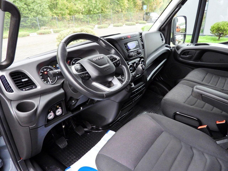 Iveco DAILY 50C18 PLANDEKA 14 PALET WEBASTO TEMPOMAT PNEUMATYKA BLIŹNI - Curtain side van: picture 2 Iveco DAILY 50C18 PLANDEKA 14 PALET WEBASTO TEMPOMAT PNEUMATYKA BLIŹNI - Curtain side van: picture 2