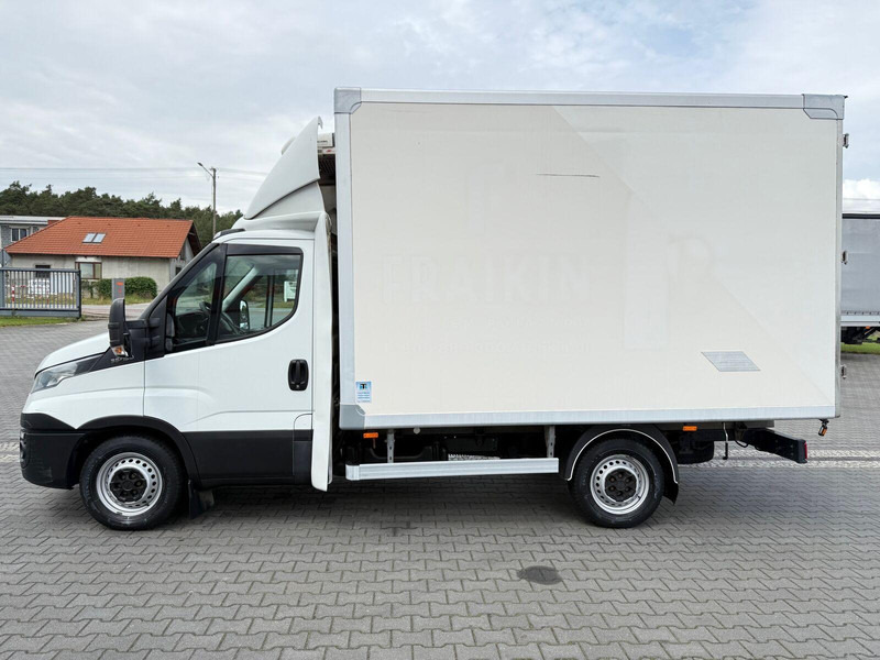 Iveco Daily 35S15 3.0 Diesel Kontener 3x Drzwi Chłodnia Izoterma Therm - Refrigerated van: picture 2 Iveco Daily 35S15 3.0 Diesel Kontener 3x Drzwi Chłodnia Izoterma Therm - Refrigerated van: picture 2