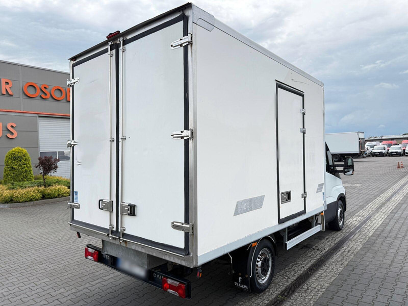 Iveco Daily 35S15 3.0 Diesel Kontener 3x Drzwi Chłodnia Izoterma Therm - Refrigerated van: picture 4 Iveco Daily 35S15 3.0 Diesel Kontener 3x Drzwi Chłodnia Izoterma Therm - Refrigerated van: picture 4