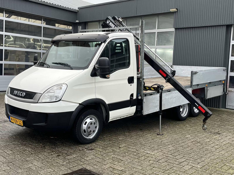 Iveco Daily 40C17 BE Clixtar - Flatbed truck + crane - Flatbed van: picture 1 Iveco Daily 40C17 BE Clixtar - Flatbed truck + crane - Flatbed van: picture 1