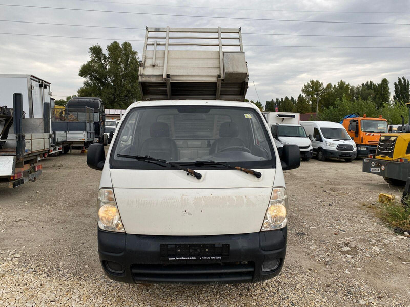 Kia K2500 - 3 sided Tipper - Tipper van: picture 2 Kia K2500 - 3 sided Tipper - Tipper van: picture 2