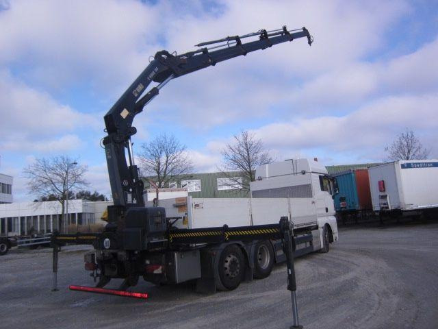 MAN TGX 26.440 mit Hiab-Kran Funkfernbedienung - Dropside/ Flatbed truck, Crane truck: picture 5 MAN TGX 26.440 mit Hiab-Kran Funkfernbedienung - Dropside/ Flatbed truck, Crane truck: picture 5
