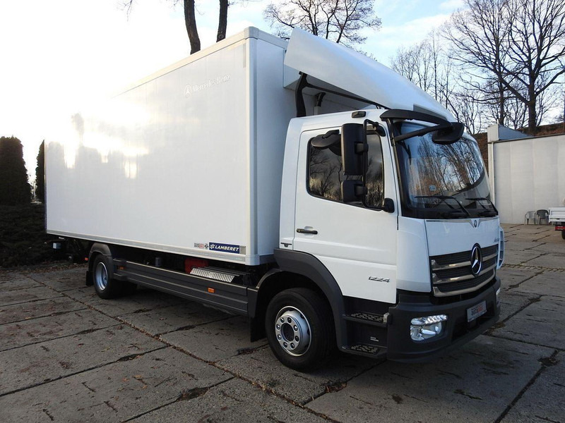 Mercedes-Benz ATEGO 12.24 KONTENER CHŁODNIA -10*C WINDA 16 PALET FUNKCJA GRZAN - Refrigerator truck: picture 4 Mercedes-Benz ATEGO 12.24 KONTENER CHŁODNIA -10*C WINDA 16 PALET FUNKCJA GRZAN - Refrigerator truck: picture 4