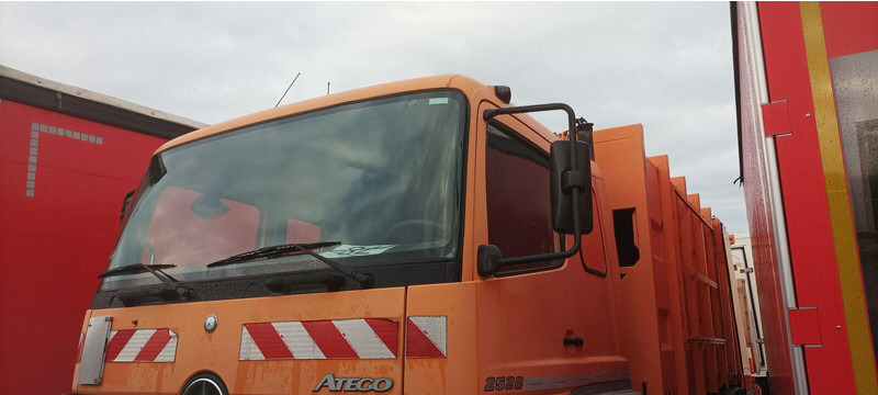 Mercedes-Benz ATEGO 2528 2628 ZOELLER MEDIUM Garbage Truck - Garbage truck: picture 2 Mercedes-Benz ATEGO 2528 2628 ZOELLER MEDIUM Garbage Truck - Garbage truck: picture 2