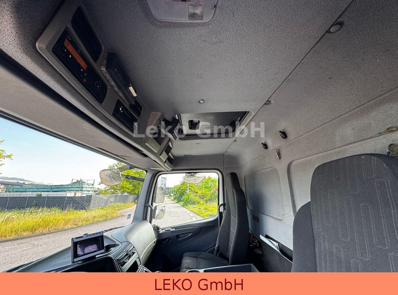 Refrigerator truck Mercedes-Benz Atego 1218: picture 17