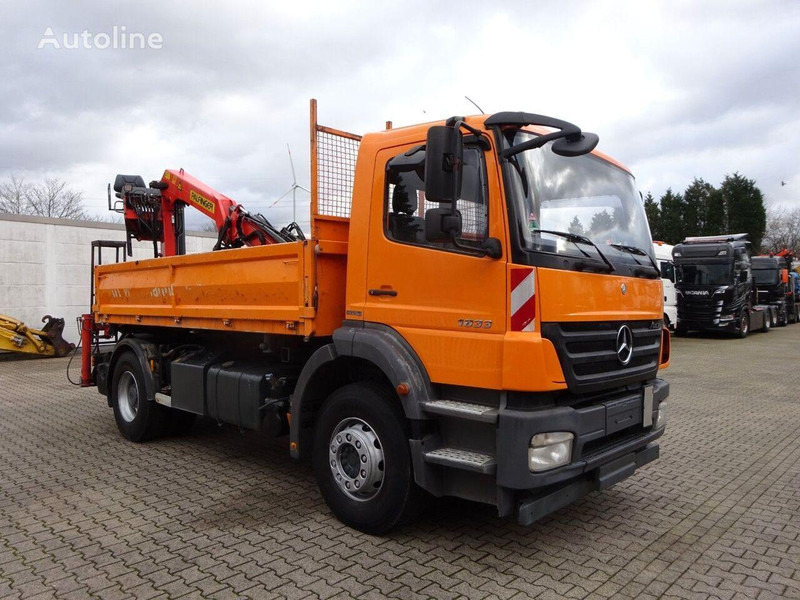Mercedes-Benz Axor 1833 - Tipper, Crane truck: picture 3 Mercedes-Benz Axor 1833 - Tipper, Crane truck: picture 3