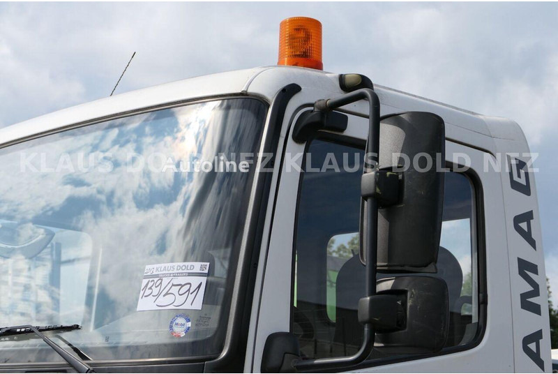 Container transporter/ Swap body truck Mercedes-Benz KAMAG WBH 25 - Container chassis truck: picture 16
