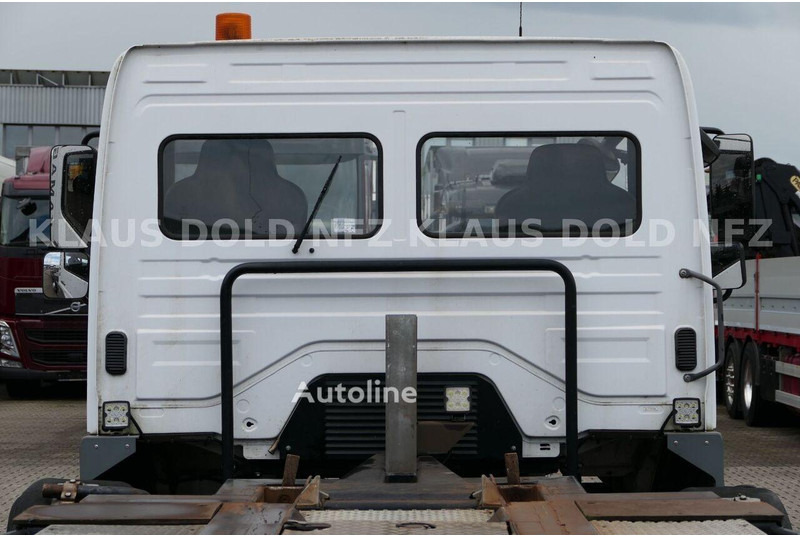 Container transporter/ Swap body truck Mercedes-Benz KAMAG WBH 25 - Container chassis truck: picture 11