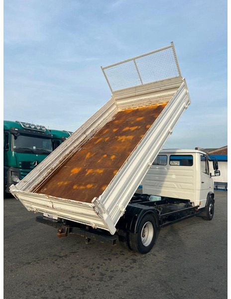 Mercedes-Benz Vario 816 816/AHK/ Blatt-Blatt /Radstand 4250mm - Tipper: picture 4 Mercedes-Benz Vario 816 816/AHK/ Blatt-Blatt /Radstand 4250mm - Tipper: picture 4