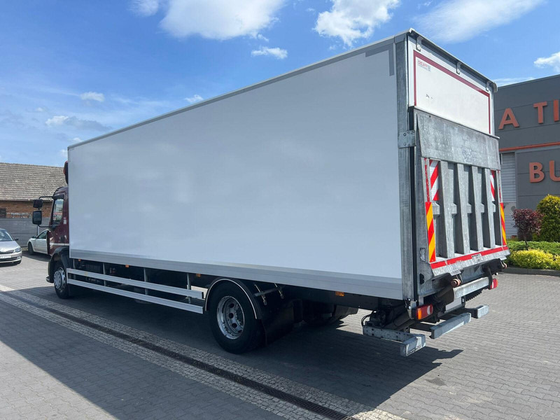Renault D 18 250 DTI 18T REFRIGERATOR + LIFT - Refrigerator truck: picture 3 Renault D 18 250 DTI 18T REFRIGERATOR + LIFT - Refrigerator truck: picture 3