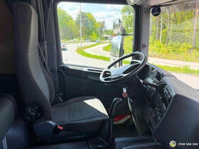 Scania D 320 FIRE BRIGADE Tank 12,000 Litres - Fire truck: picture 3 Scania D 320 FIRE BRIGADE Tank 12,000 Litres - Fire truck: picture 3