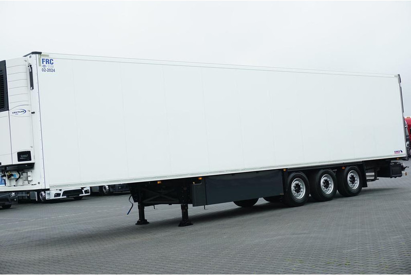 Schmitz Cargobull CHŁODNIA / CARRIER VECTOR 1350 - Refrigerator semi-trailer: picture 3 Schmitz Cargobull CHŁODNIA / CARRIER VECTOR 1350 - Refrigerator semi-trailer: picture 3