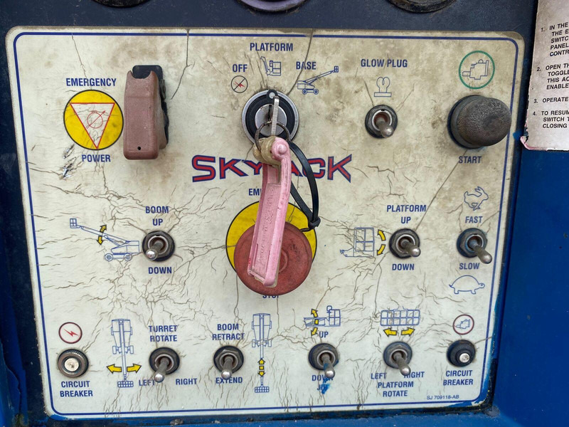 Aerial platform Skyjack SJ40T 4x4 Diesel - Lifting basket  - 14m: picture 17