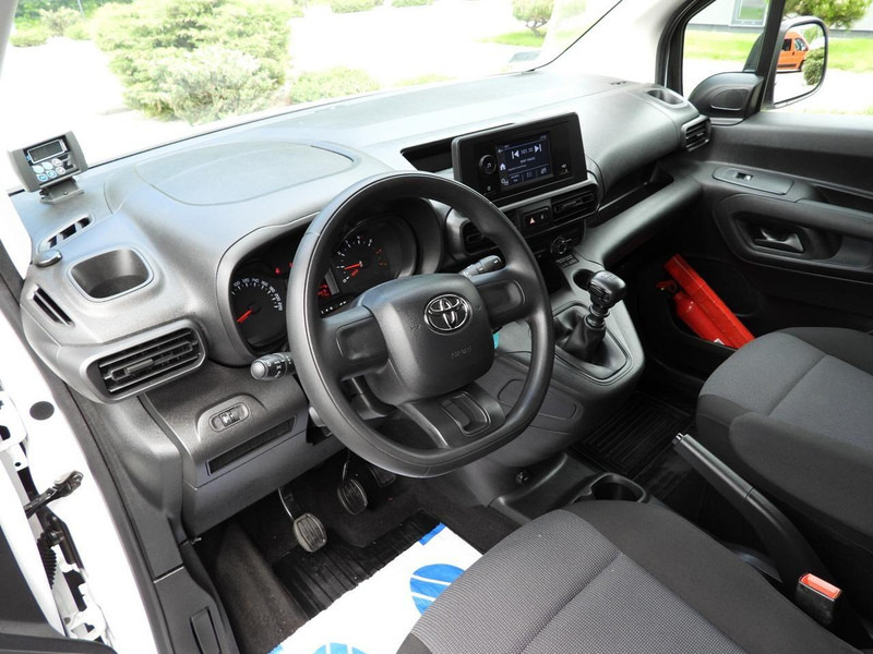 Toyota PROACE CITY  FURGON CHŁODNIA  -15*C ZASILANIE 230V TEMPOMAT KLIM - Refrigerated van: picture 2 Toyota PROACE CITY  FURGON CHŁODNIA  -15*C ZASILANIE 230V TEMPOMAT KLIM - Refrigerated van: picture 2