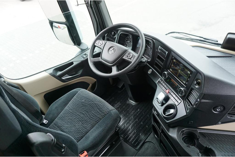 Tractor unit Mercedes-Benz ACTROS 1851 / EURO 6 / ACC / BIG SPACE: picture 13