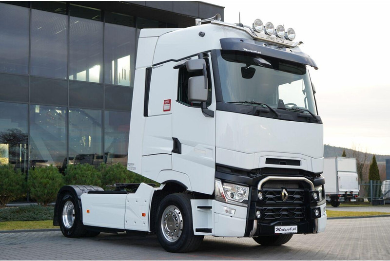 Renault T 520 / RETARDER / ALUFELGI / SKÓRY / MAXISPACE - Tractor unit: picture 2 Renault T 520 / RETARDER / ALUFELGI / SKÓRY / MAXISPACE - Tractor unit: picture 2