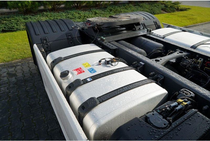 Tractor unit Scania S 500: picture 17