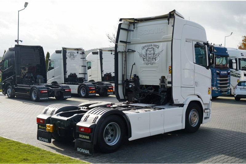 Tractor unit Scania S 500: picture 8
