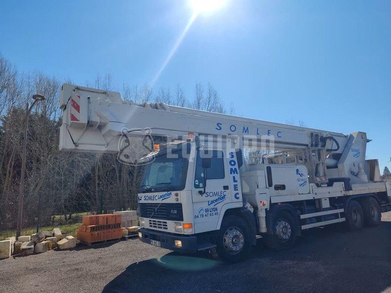 Volvo FL12 - Mounted boom lift truck - Truck, Crane truck: picture 1 Volvo FL12 - Mounted boom lift truck - Truck, Crane truck: picture 1