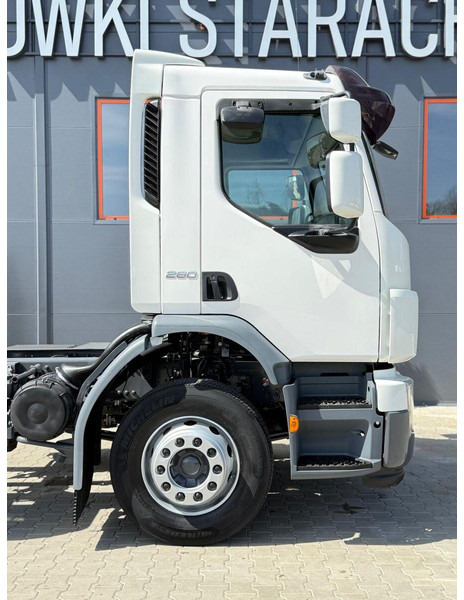 Cab chassis truck Volvo FE 18.280 FL FM //DAF DAF CF 65.220 E5 // rama pod zabudow: picture 19