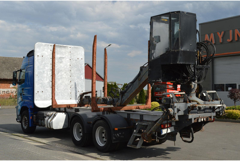 Volvo FH 13 520 FOR TRANSPORTING WOOD - Log truck, Crane truck: picture 3 Volvo FH 13 520 FOR TRANSPORTING WOOD - Log truck, Crane truck: picture 3