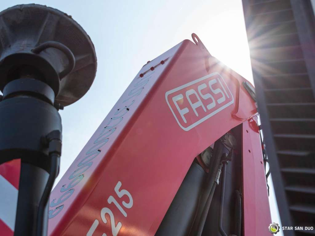 Crane truck MAN  TGM 18.250 4x4 Fassi F215A.0.23 Active HDS Cran: picture 24