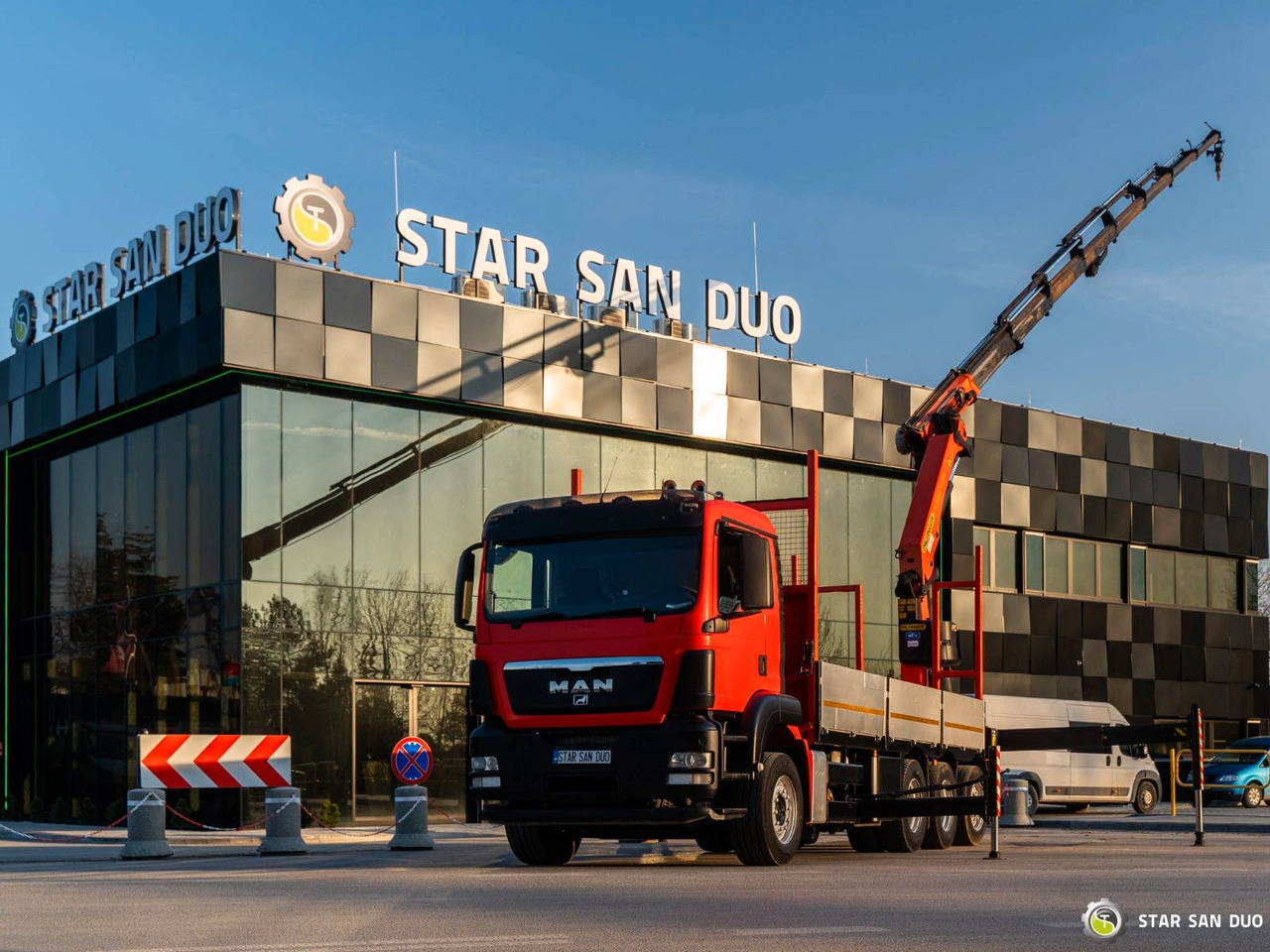 MAN TGS 35.400 8x4 Palfinger PK 34002 Winch KRAN MAN TGS 35.400 8x4 Palfinger PK 34002 Winch KRAN - Crane truck, Dropside/ Flatbed truck: picture 3 MAN TGS 35.400 8x4 Palfinger PK 34002 Winch KRAN MAN TGS 35.400 8x4 Palfinger PK 34002 Winch KRAN - Crane truck, Dropside/ Flatbed truck: picture 3