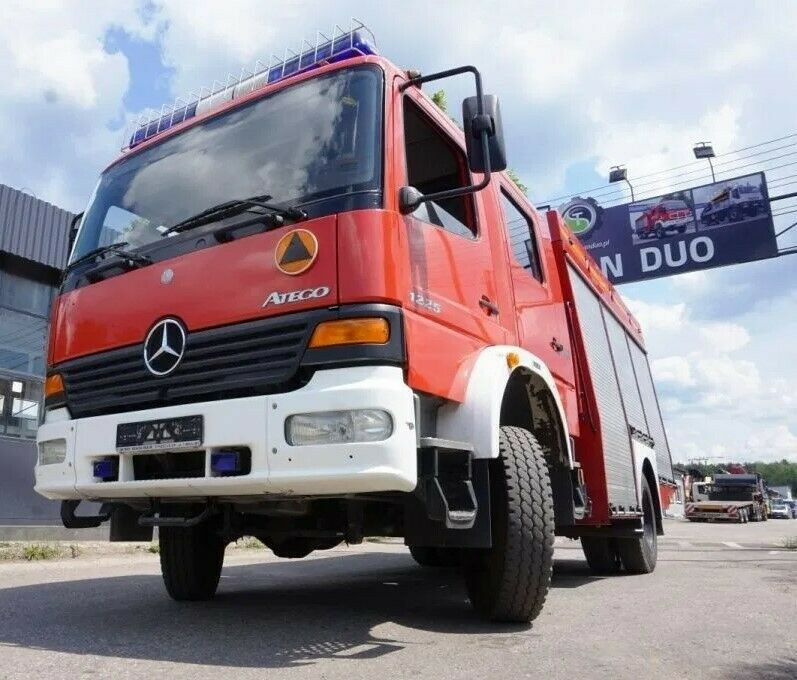 Mercedes-Benz 4x4 ATEGO 1225 Firebrigade Feuerwehr - Fire truck: picture 3 Mercedes-Benz 4x4 ATEGO 1225 Firebrigade Feuerwehr - Fire truck: picture 3