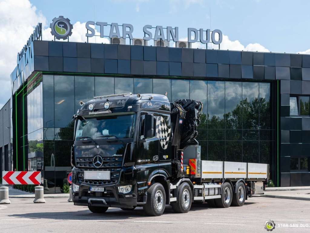 Leasing of  Mercedes-Benz  AROCS 3251 8x4 HMF 8520 Fly Jib Winch Mercedes-Benz  AROCS 3251 8x4 HMF 8520 Fly Jib Winch: picture 12