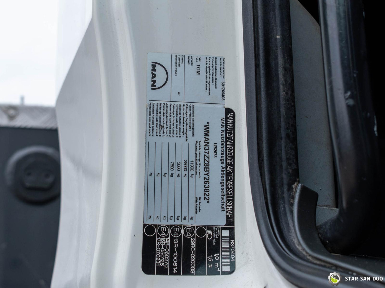 Truck mounted aerial platform : picture 17 Truck mounted aerial platform : picture 17