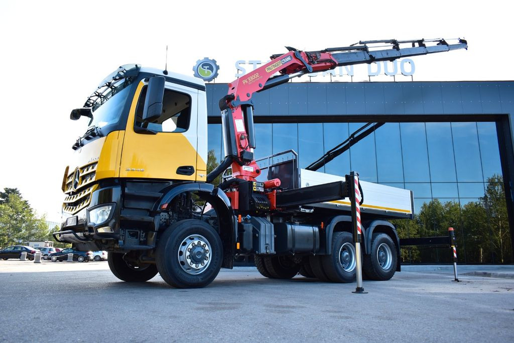 Mercedes-Benz AROCS 6x6 PALFINGER PK 33002 EURO 6 Crane Kran - Tractor unit: picture 2 Mercedes-Benz AROCS 6x6 PALFINGER PK 33002 EURO 6 Crane Kran - Tractor unit: picture 2