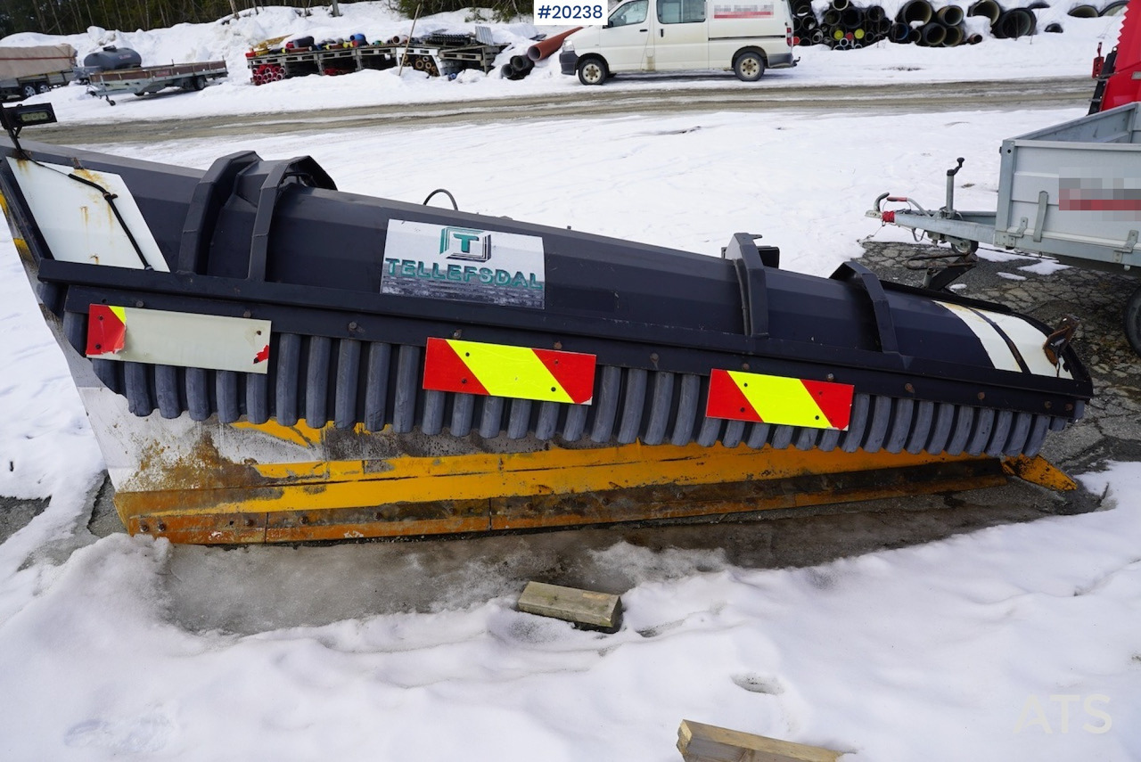 Tellefsdal Plog - Attachment for Truck: picture 2 Tellefsdal Plog - Attachment for Truck: picture 2