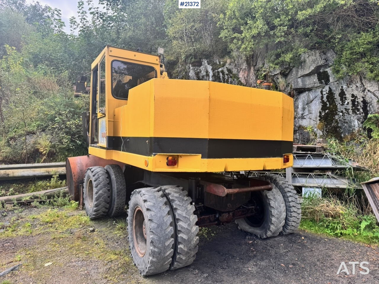 Caterpillar 212B - Wheel excavator: picture 3 Caterpillar 212B - Wheel excavator: picture 3